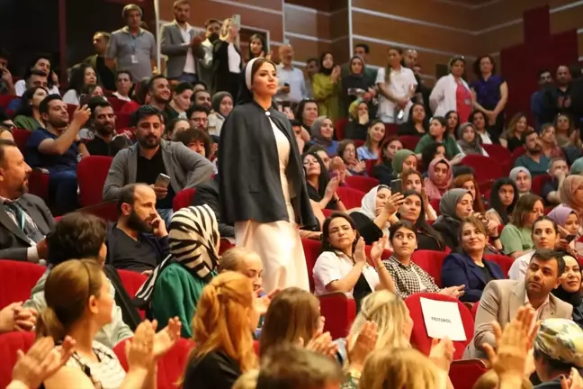 Diyarbakır'da Hemşireler Haftası Etkinliği Düzenlendi