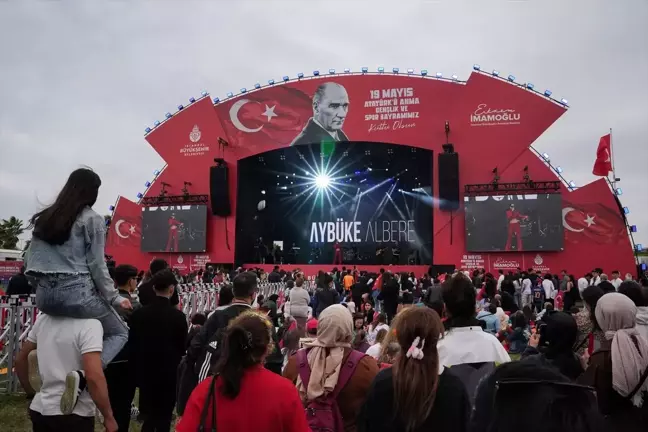 İBB, 19 Mayıs'ta Maltepe'de Gençlik ve Spor Bayramı programı düzenledi