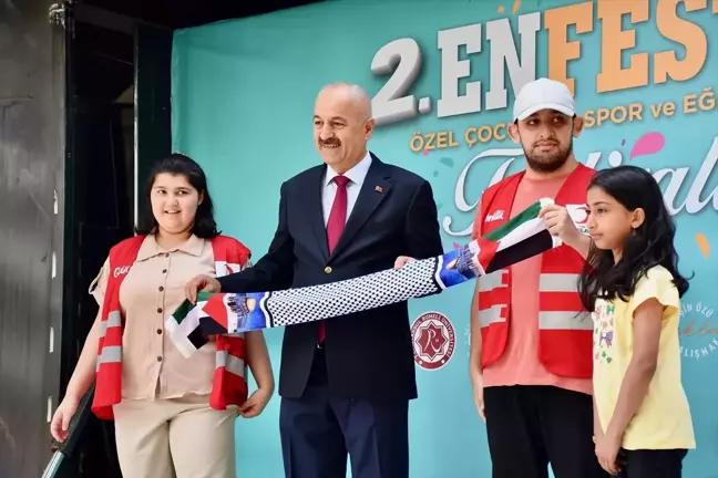 Kocaeli'de Özel Gereksinimli Öğrenciler Spor ve Eğlence Festivalinde Keyifli Vakit Geçirdi