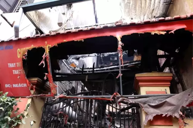 Hanoi'de çıkan yangında 14 kişi hayatını kaybetti