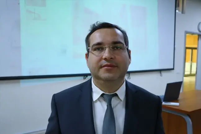 Tekirdağ Namık Kemal Üniversitesinde 'Depreme Dirençli Türkiye' semineri düzenlendi