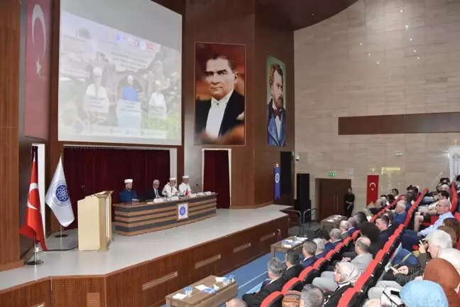 Trakya Üniversiteler Birliği tarafından düzenlenen panelde Batı Trakya Türklerinin dini durumları ele alındı