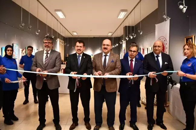 Eskişehir'de Tutuklu ve Hükümlülerin El Sanatları Sergisi Açıldı