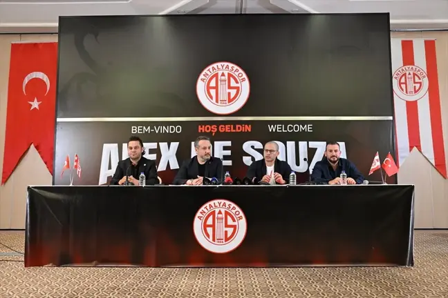 Alex de Souza, Antalyaspor'da Teknik Direktörlüğe Getirildi