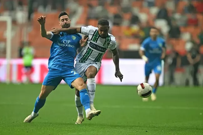 Trendyol 1. Lig play-off finalinde Sakaryaspor-Bodrum FK maçının ilk yarısını Bodrum FK 1-0 üstün tamamladı