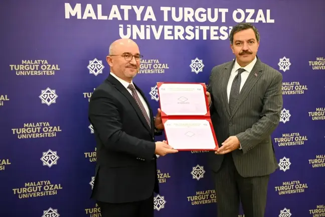 Malatya Turgut Özal Üniversitesi TS ISO 29993 Eğitim ve Öğretim Hizmetleri Yönetim Sistemi Belgesi Aldı