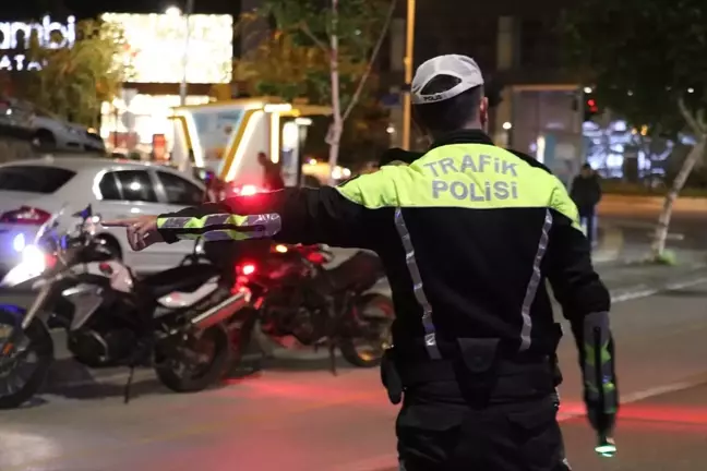 Erzurum'da 120 polisin katılımıyla 