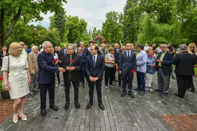 Nazım Hikmet'in ölüm yıl dönümü Moskova'da anıldı