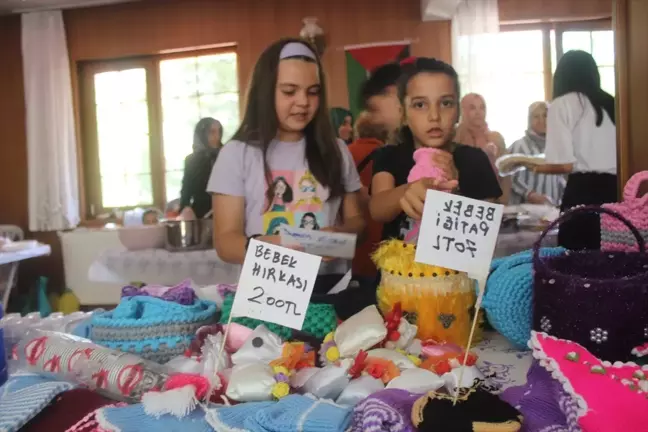 Tunceli'de Filistin'e Destek Amacıyla Kermes Düzenlendi