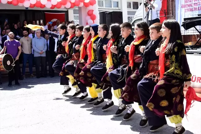 Bitlis Halk Eğitimi Merkezi Müdürlüğü Yıl Sonu Sergisi