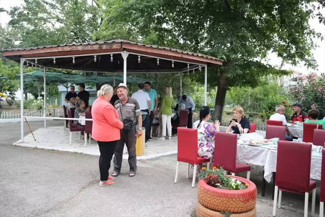 Edirne Huzurevinde Babalar Günü ve Kurban Bayramı programı düzenlendi