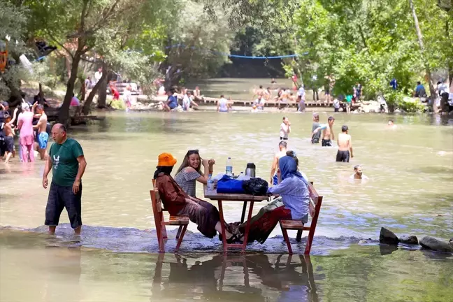 Kahramanmaraş ve çevresindeki doğal güzellikler serinlemek isteyenlerin uğrak noktası haline geldi