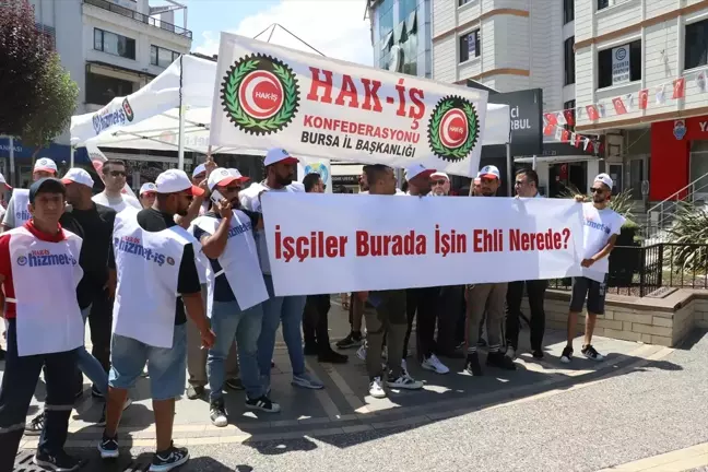 Yalova Belediyesi İşçileri İşten Çıkarıldıklarını İddia Ederek Çadır Nöbeti Başlattı