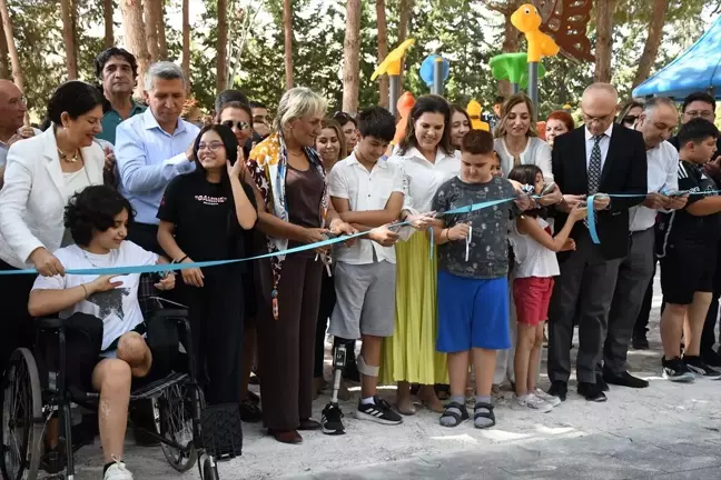 Çocuk İyilik Merkezi'nde Yeni Oyun Parkı Hizmete Açıldı