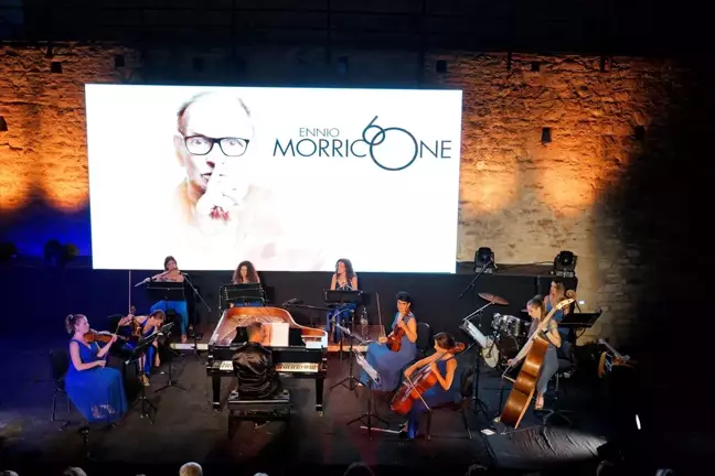 İzmir Festivali'nde Ennio Morricone konseri büyüledi