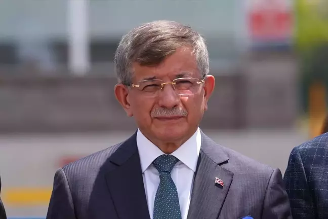 Ahmet Davutoğlu: Sinan Ateş cinayeti hukukun varlığını ortaya çıkaracak bir kamu davasıdır