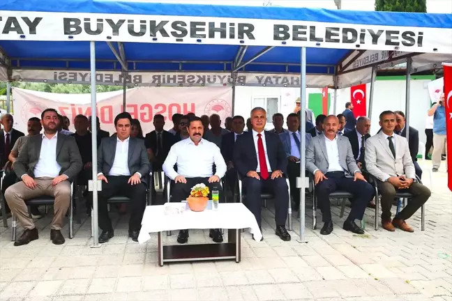 Hatay'da depremden etkilenen üreticilere destek