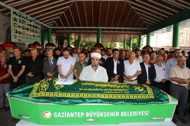 CHP Nizip İlçe Başkanı Mehmet Bozfırat Hayatını Kaybetti