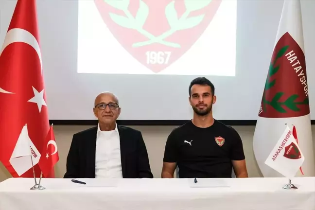 Atakaş Hatayspor, Kerim Alıcı'nın sözleşmesini 2 yıl uzattı