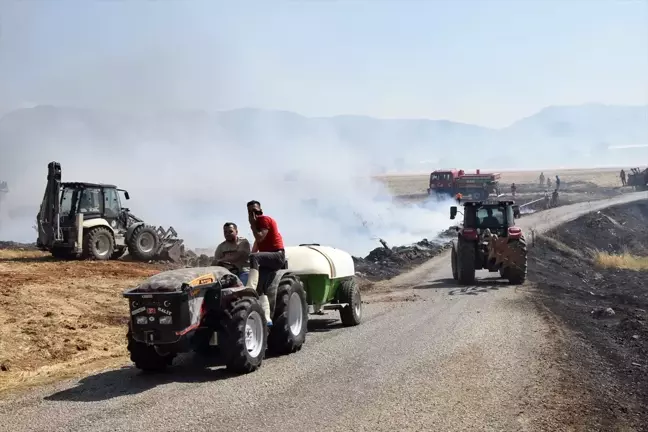 İzmir Kemalpaşa'da Tarım Arazisinde Yangın Çıktı