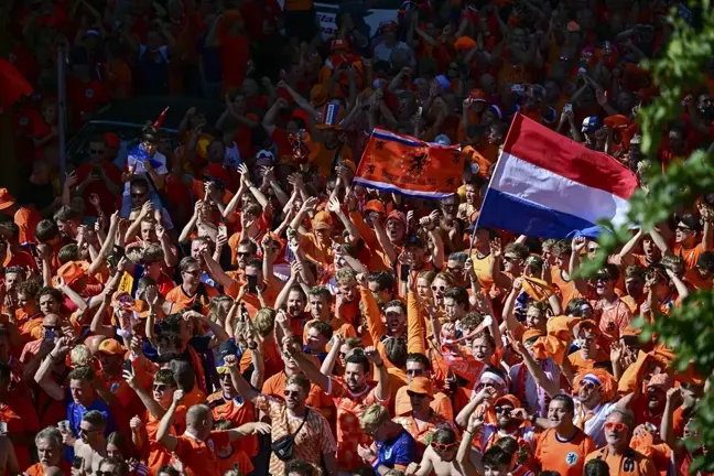 EURO 2024 Yarı Finalinde Hollanda ile İngiltere Karşı Karşıya