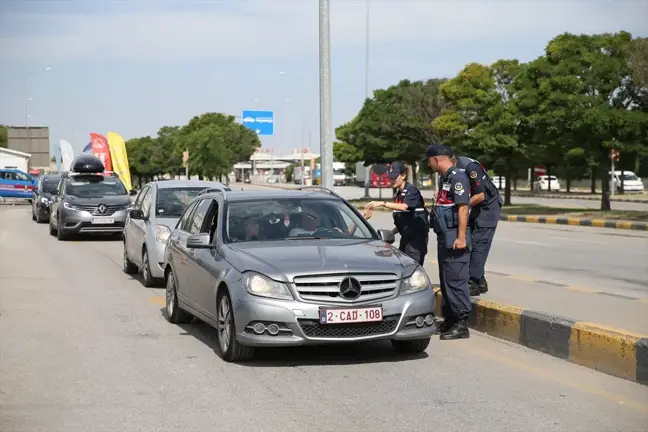 Edirne Jandarma Komutanlığı Gurbetçileri Karşılıyor