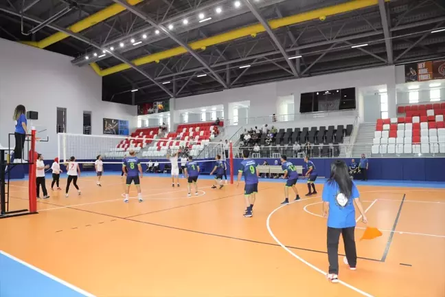 Çubuk'ta 15 Temmuz Demokrasi ve Milli Birlik Günü Voleybol Turnuvası Sona Erdi