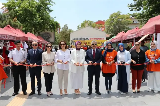 KADEM, Gazze Şeridi'ndeki Filistinlilere destek için hayır çarşısı kurdu