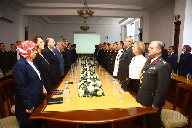 Bakü'de 15 Temmuz Şehitlerini Anma Konferansı Düzenlendi