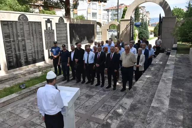 Boyabat'ta 15 Temmuz Demokrasi ve Milli Birlik Günü Programı Düzenlendi