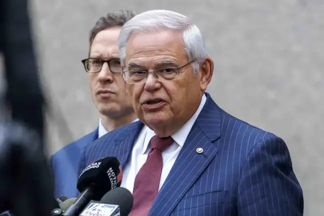 ABD Senatörü Bob Menendez Yolsuzluk ve Rüşvetten Suçlu Bulundu