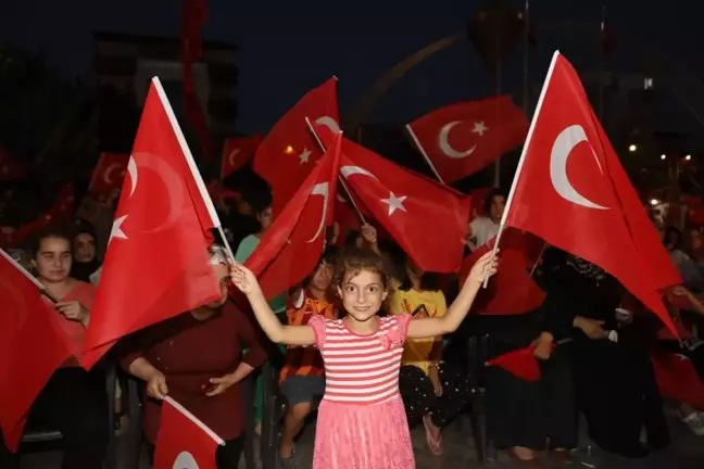 Nizip'te 15 Temmuz Demokrasi ve Milli Birlik Günü etkinliği düzenlendi