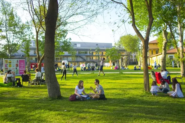 İstanbul Bilgi Üniversitesi'nde Tercih Günleri Başladı