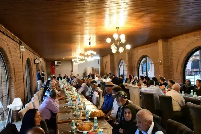 Samsun'un Ladik ilçesinde muharrem ayı dolayısıyla iftar programı düzenlendi