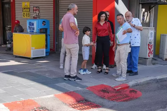 İzmir'de sağanakta akıma kapılan 2 kişinin ölümüyle ilgili keşif yapıldı