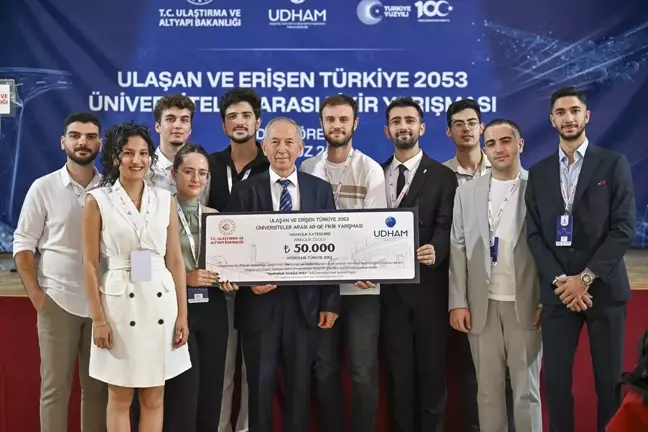 Ulaşan ve Erişen Türkiye 2053 AR-GE Proje Fikir Yarışması'nda dereceye giren üniversite öğrencileri projelerini anlattı