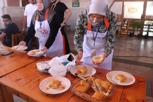 26. Malatya Kültür, Sanat Etkinlikleri ve Kayısı Festivali'nde Kayısı Tatlıları Yarışması Düzenlendi