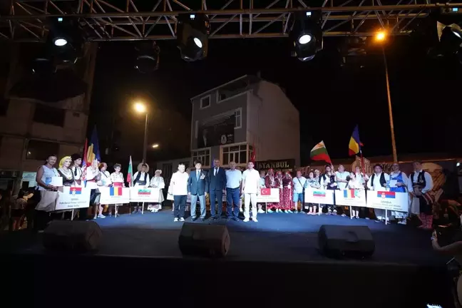 Çanakkale'de Uluslararası Kültür ve Sanat Festivali Düzenlendi