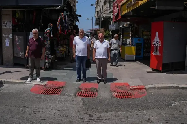 İzmir'de sağanak sırasında elektrik akımına kapılan gençlerin aileleri adalet istiyor