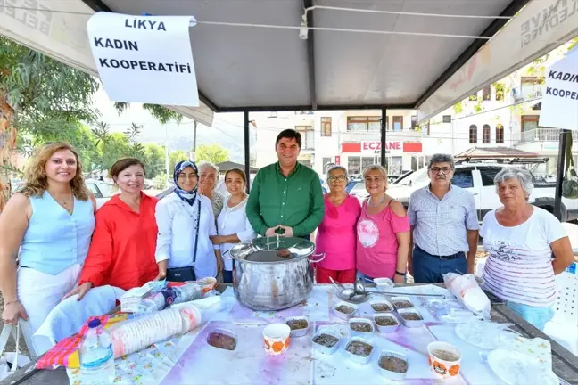 Fethiye'de Muharrem Ayı Dolayısıyla Aşure İkramı Yapıldı