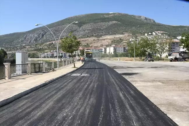 Amasya'da Asfaltlama Çalışmaları Devam Ediyor