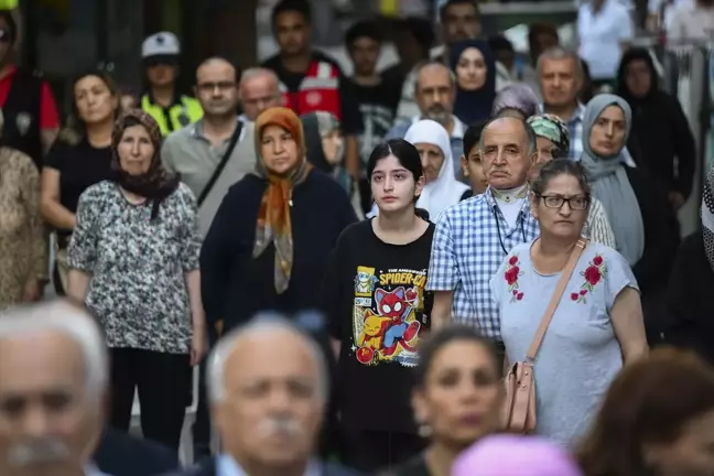 Güngören'de Terör Saldırısında Hayatını Kaybedenler Anıldı