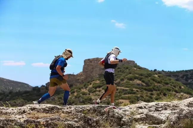 Ulubey Kanyonu'nda düzenlenen Ultra Trail Koşusu tamamlandı