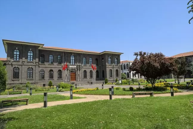 Turistik Diyarbakır Ekspresi Kentin Turizmine İvme Kazandırdı