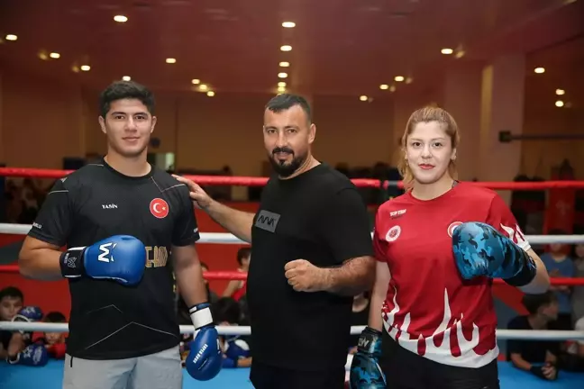 Antalya'da Muaythai Büyükleri Birlikte Antrenman Yapıyor