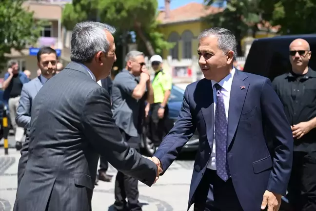 İçişleri Bakanı Ali Yerlikaya Edirne Valiliğine Ziyarette Bulundu