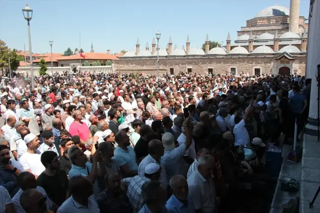 Konya, Aksaray, Karaman ve Afyonkarahisar'da Hamas lideri İsmail Heniyye için gıyabi cenaze namazı kılındı