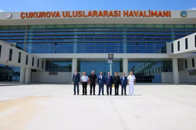 Mersin ve Adana Valileri, Çukurova Uluslararası Havalimanı'ndaki Hazırlıkları İnceledi