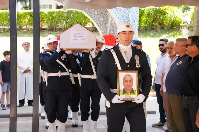 Tokat'ta tedavi gören polis memuru Oğuz Yılmaz'ın cenazesi toprağa verildi