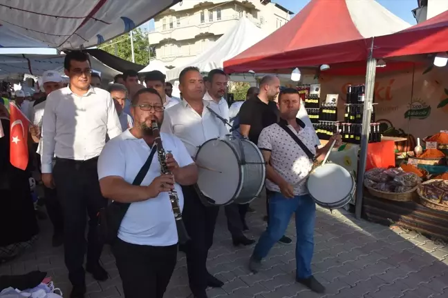 Afyonkarahisar'da Termal Turizm ve Gurbetçi Festivali Başladı